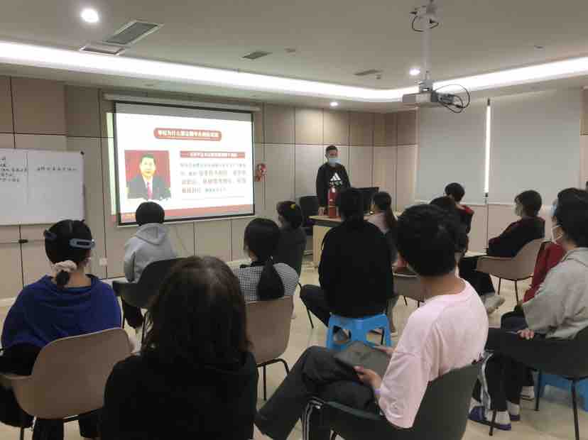 消防進科室，共建“防火墻”