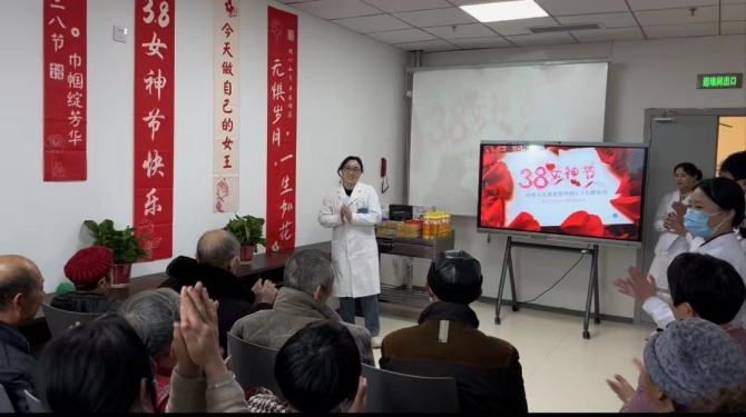 科學護肺“動”起來 醫(yī)患攜手綻芳華——南充市身心醫(yī)院創(chuàng)新舉辦婦女節(jié)主題健康活動