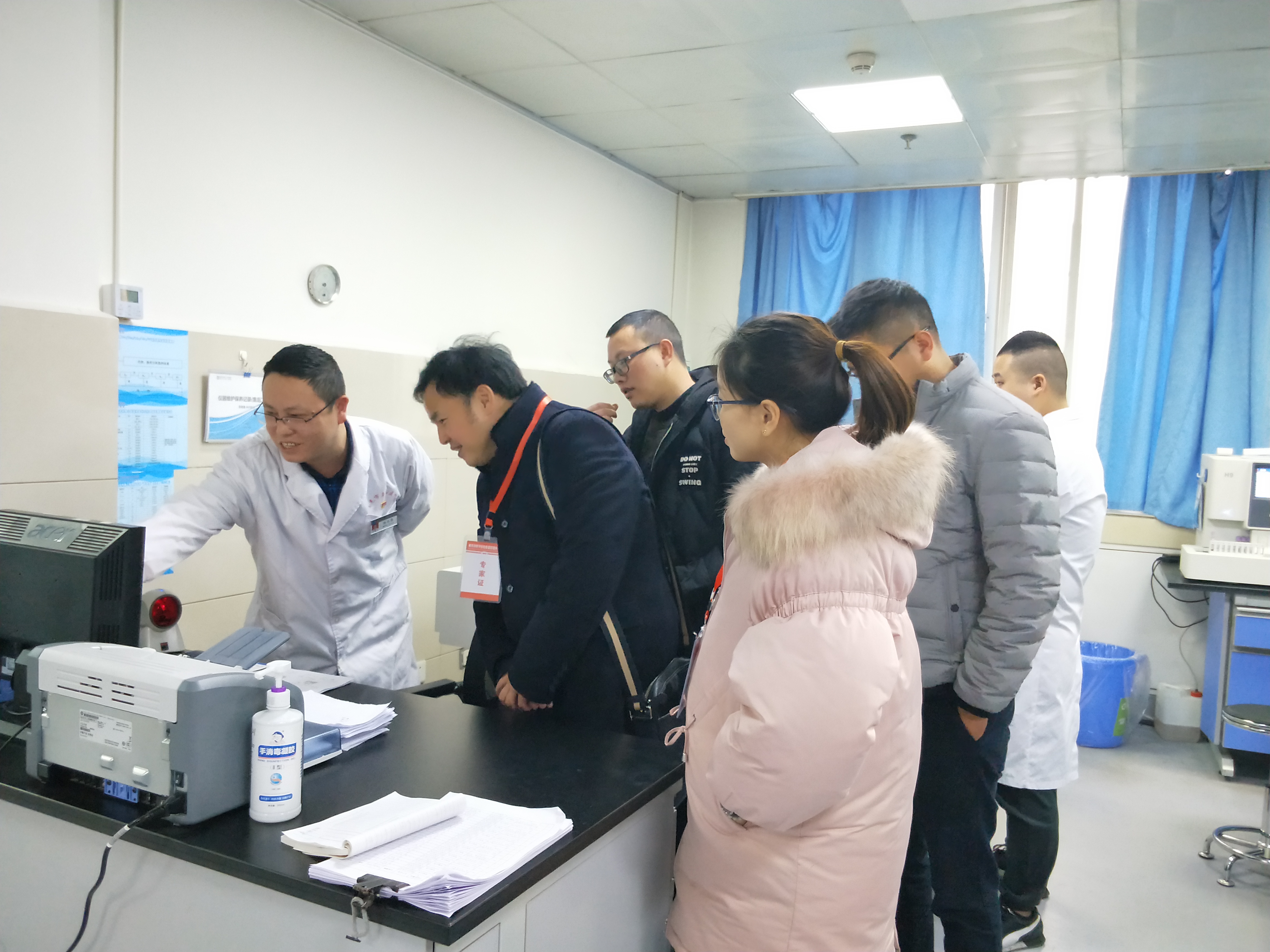 市臨床檢驗質(zhì)控中心專家組蒞臨我院檢查指導(dǎo)