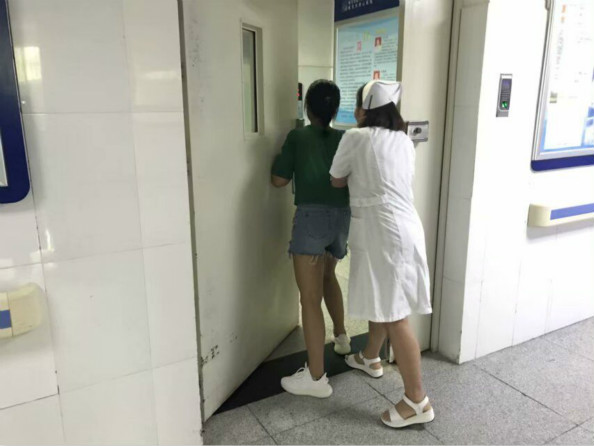 護(hù)理安全重預(yù)防，突擊演練見成效